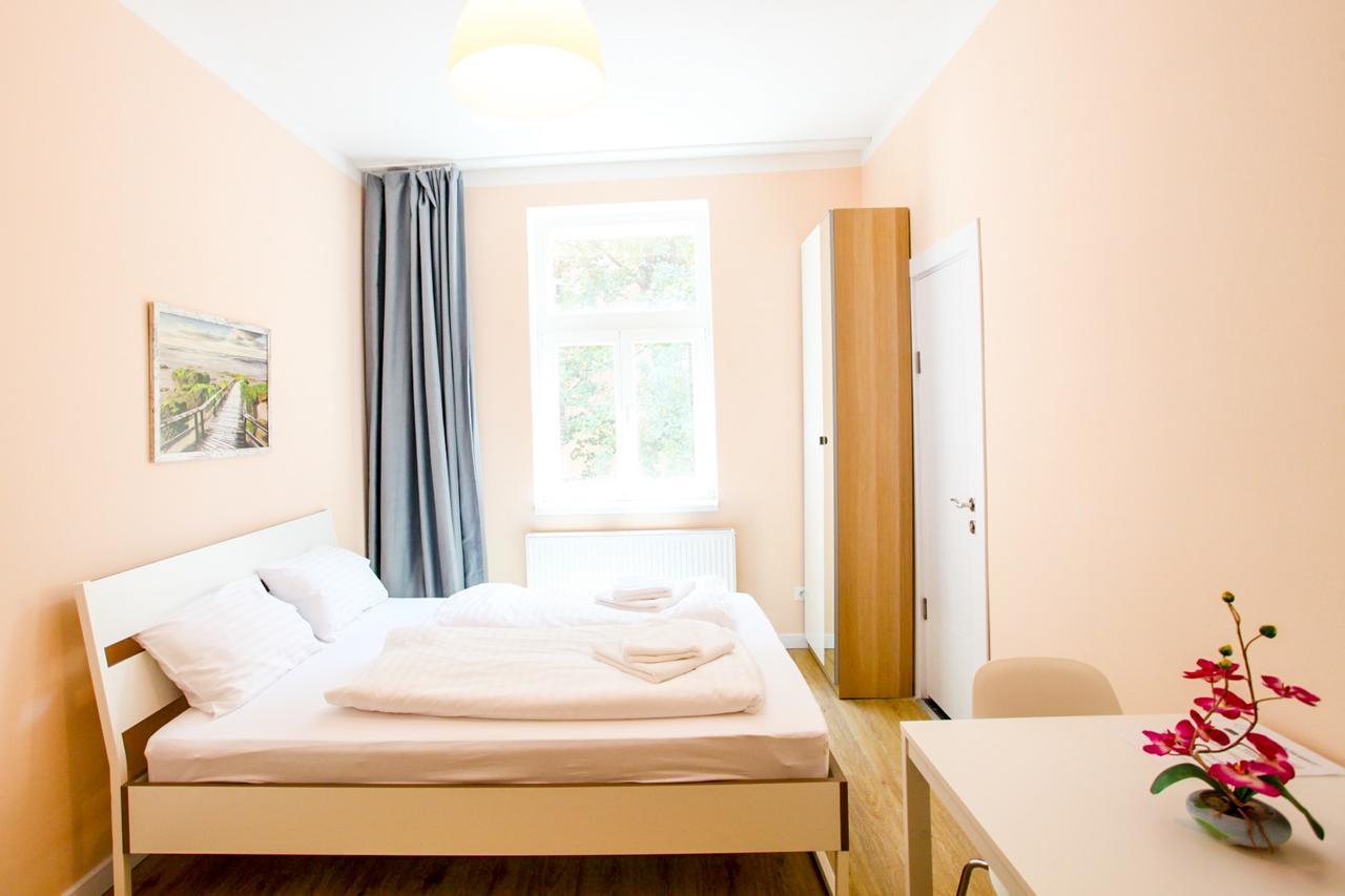 Churchill Apartments Praag Buitenkant foto