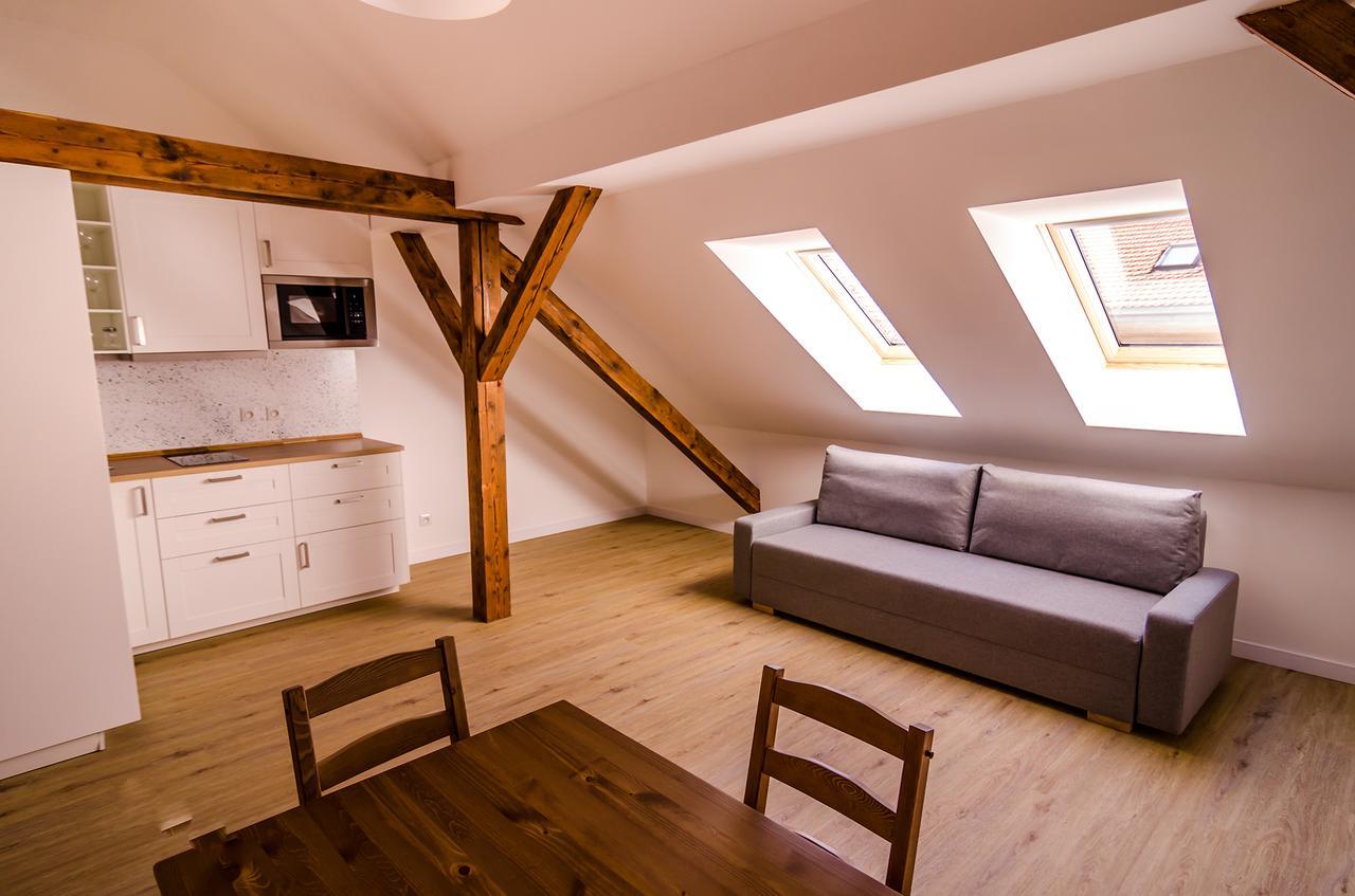 Churchill Apartments Praag Buitenkant foto